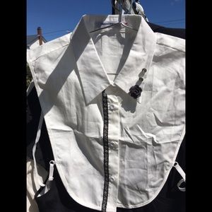 From Paris: White shirt collar (dickie/dickey)